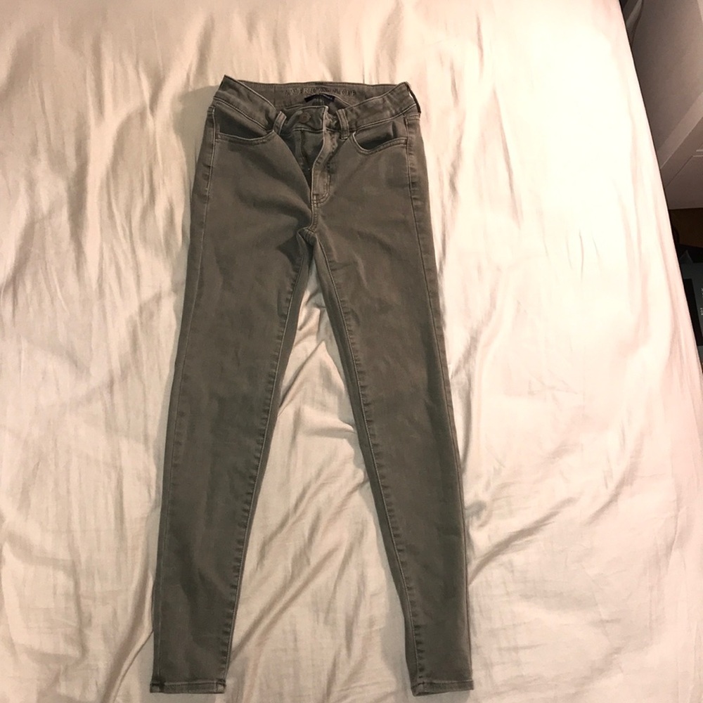 Olive Green size 0 short AEO Jeans